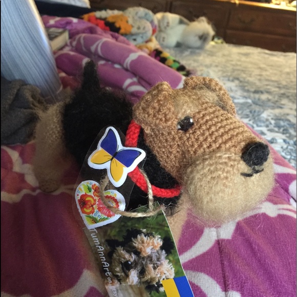 Meet your Posher, Cynthia - Picture 1 of 1